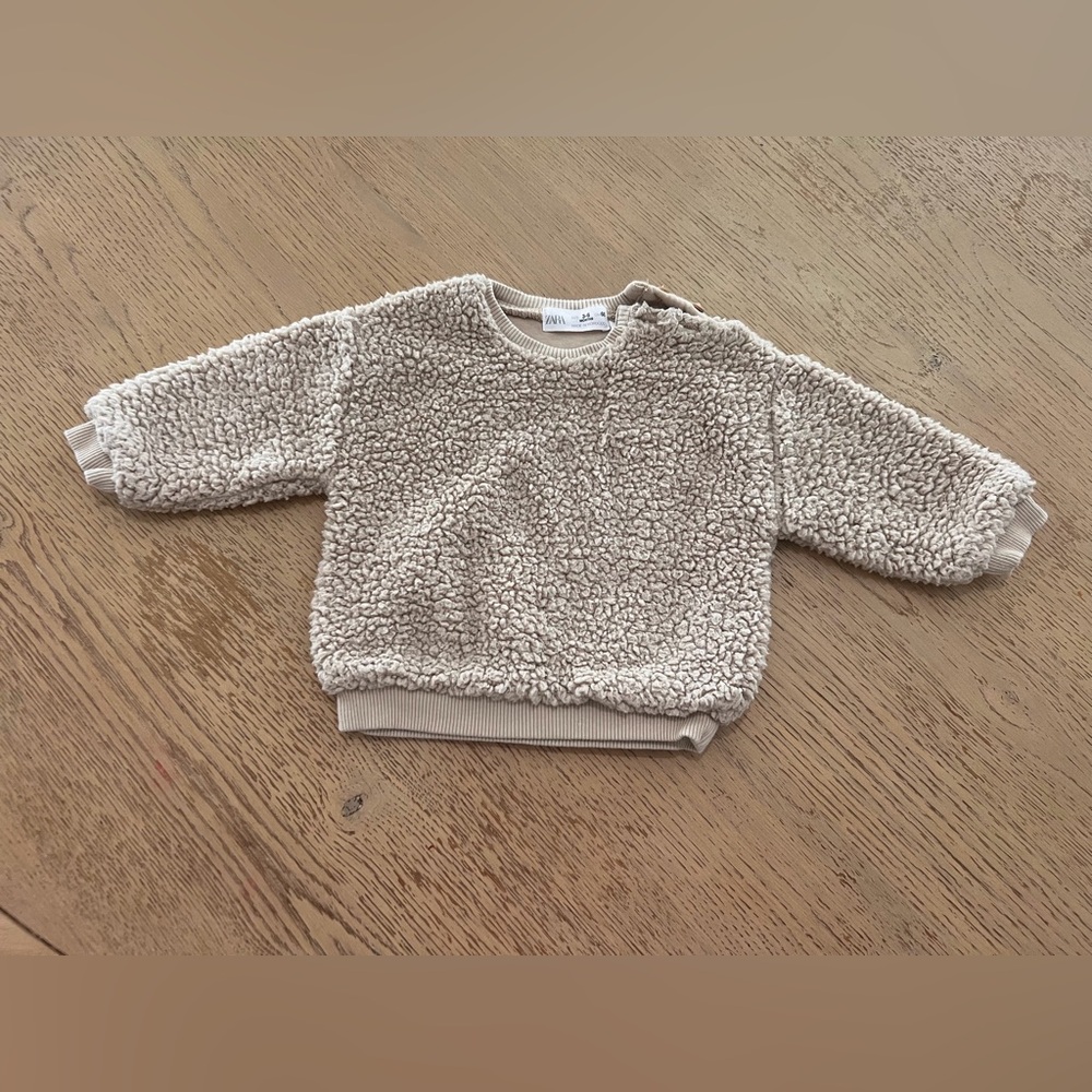 Zara baby Cozy Cream Sherpa/fuzzy Sweater pullover 3-6 months